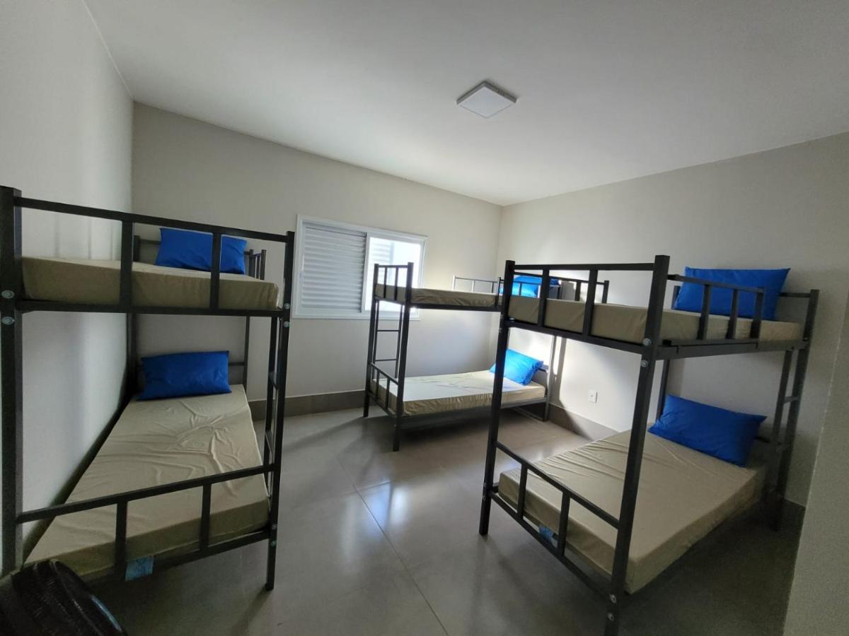 Apartamento Confortavel Para Ate 6 Pessoas, Sao 10 Unidades, Excelente Custo Beneficio Uberaba Εξωτερικό φωτογραφία